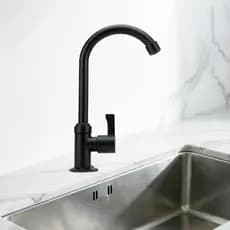 360 ° Torneira De Cozinha Giratória , Bico Curvo Flexível E Design Ajustável , Anti-Respingos Para Pia Doméstica