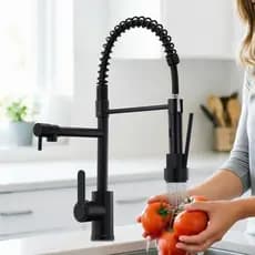 Torneira Para Pia De Cozinha Rotativa Retrátil Com Spray Duplo Edição Premium Família Moderna , Preta E Prateada