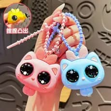 Novo Bonito Olhos Grandes Gato Boneca Chaveiro Pingente Engraçado Mochila Presente
