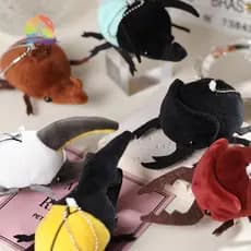 D-Toy Bonito Dos Desenhos Animados Inseto Besouro Boneca De Pelúcia Chaveiro Saco De Insetos Pingente Enviar Amigos Aniv
