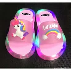 Chinelos luminosos para crianças Sandálias bonitas Unicórnio para bebês Impressão de sapatos