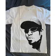 Camiseta Brocasito Graphic Tees Streetwear Branca Camisa Unissex Aesthetic