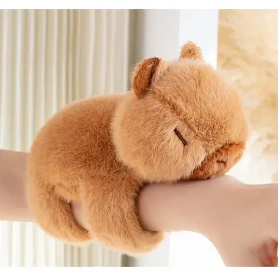Pulseira de pelúcia em formato de raposa/capivara, brinquedo de pelúcia, adequado para meninas e meninos.