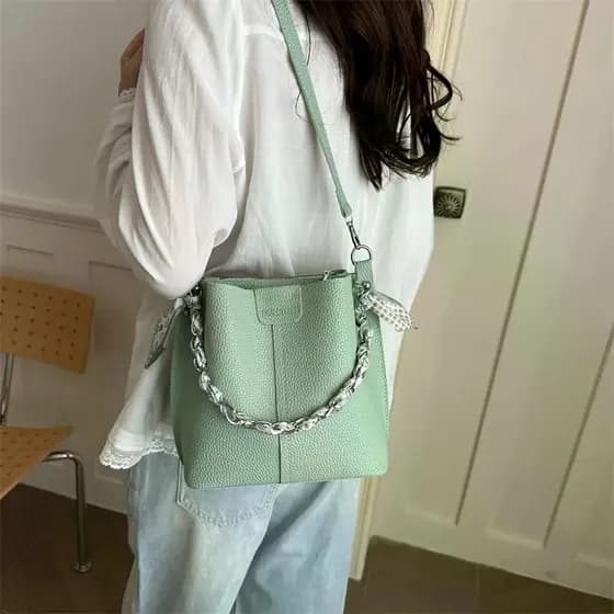 Preço quebrado Bolsa balde portátil feminina Casual commuter elegante bolsa de ombro transversal All-match bolsa mensage