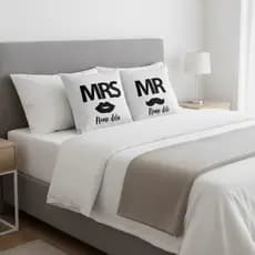 Kit 2 capas de almofadas Com Nome do Casal Mr e Mrs 45x45