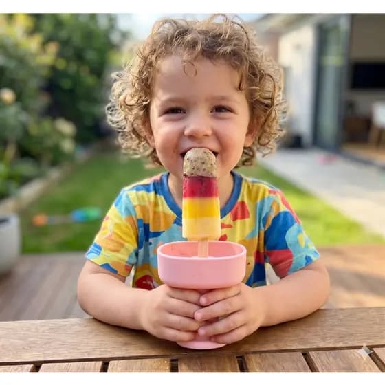 Segura Picole Infantil Anti Sujeira Plastico! Criança e Sorvete sem sujeira.