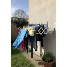VARAL SANFONADO EM ALUMINIO 100% REFORÇAC0 PARA AREAS EXTERNAS E INTERNAS CAPACIDADE 10KILOS