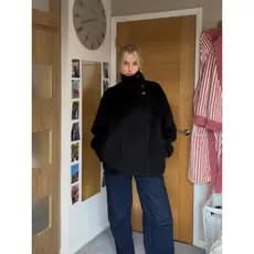 Casaco Feminino de Lã Elegante com Gola Alta, Manga Longa, Solto, Liso, para Outono 2025, Casual, para Rua e Escritório