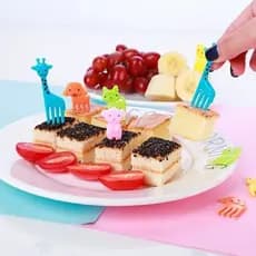 Kit com 10/20/30 Mini Garfos de Frutas Infantil com Desenhos de Animais | Ideal para Petiscos, Bolo e Sobremesa