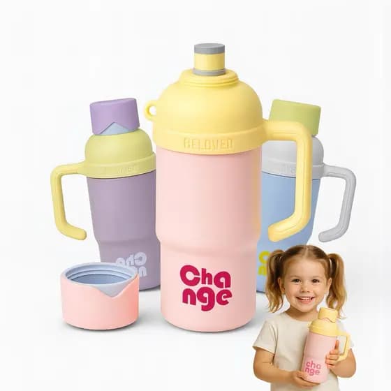 Copo Garrafinha Térmica Infantil Dupla Camada 680ml Com Trava Antivazamento Canudo