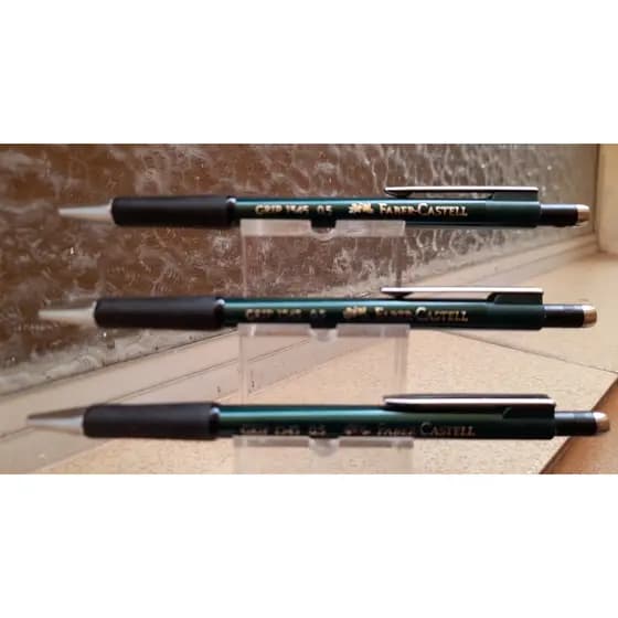 Kit c/3 Lapiseiras Faber Castell Grip 0,5mm Verde 1345 Original.