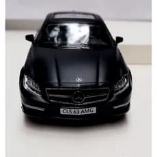 Miniatura de Carrinho Mercedes- Benz CLS 63 AMG C218 Preto Fosco 1/32 RMZ Metal e Fricção.