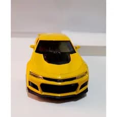 Miniatura Camaro ZL1 2017 Amarelo Kinsmart 1:38 Metal e Fricção
