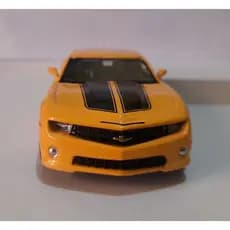 Miniatura Camaro 2010 Amarelo RMZ 1:38 Metal e Fricção.