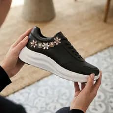 Tênis Feminino Casual com Pedraria Luxo – Super Leve, Macio e Confortável