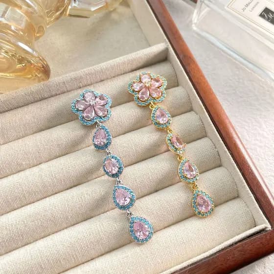 Flor longa gota de água zircão borla brincos feminino Retro luz luxo banquete brincos