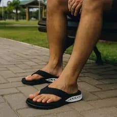 Oferta Especial em Chinelos Casuais Confortáveis para Todos os Estilos