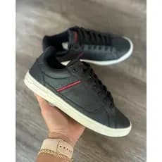 Tênis Masculino Barato com Estilo | Ideal para Qualquer Ocasião