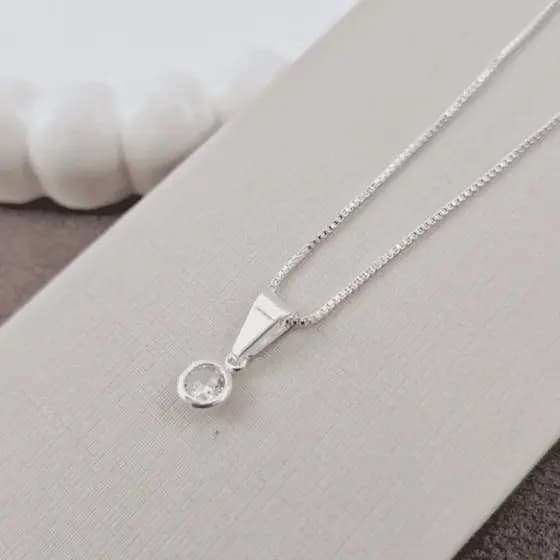 Colar Gargantilha Ponto de Luz Gota 45 cm Prata Pura 925