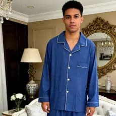 Conjunto Pijama Masculino Longo com Botões e Bolso - Roupa de Dormir Confortável, Estilo Moderno e Elegante