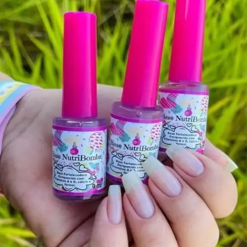 Base Nutribomba Fortalecedor De Unhas 9ml