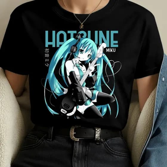 [Camiseta Premium em Algodão Puro]SISI Camiseta T-shirt Miku Hatsune Anime Pop Fashion Rock Show