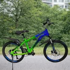 2Bicicleta Infantil Street | Aro 20 | Freio a Disco | 6 Marchas | Designer moderno cor Azul e Verde | Quadro de Alumínio