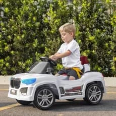 Carrinho Passeio Infantil com pedal Seguro Confortável com proteção para bebês e haste