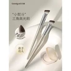 Goody triângulo iluminador escova lágrima sulco padrão Nasolabial médio brilho Cangzhou conjunto de pincéis de maquiagem