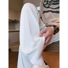 Calças casuais masculinas verão calças esportivas de seda gelo estilo fino Drape sentir 2026 novo estilo branco calças r