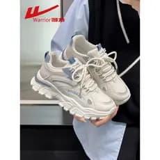 Puxar para trás sapatos papai de sola grossa feminino 2026 novo estilo primavera pequenas pessoas aumentando tênis femin