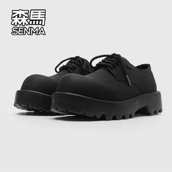 Senma sapatos masculinos de verão 2026 novo estilo influenciador de venda quente All-match sapatos de couro casuais Derb
