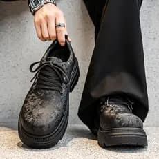Sapatos masculinos 2026 novo estilo verão angustiado velho macacão sapatos masculinos sapatos de couro casuais de sola g