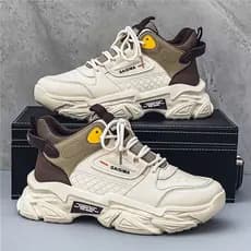 Sapatos masculinos 2026 novo estilo verão Street Wear All-Match tênis de superfície de couro de sola grossa juventude so