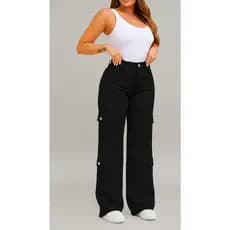 Calça Sarja Cargo Feminina Wide Leg com Bolsos Laterais Funcionais