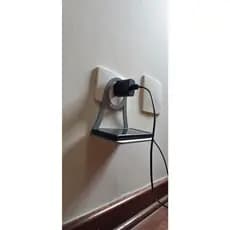 Suporte para celular para pendurar na tomada/parede - Carregue com Segurança e Sem Bagunça!