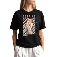 Camisa Camiseta Sabrina Carpenter Feminina