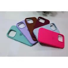 BGM—Capinha Case Silicone Aveludada Para iPhone 15/15 Pro/15 Pro Max /15 Plus Premium