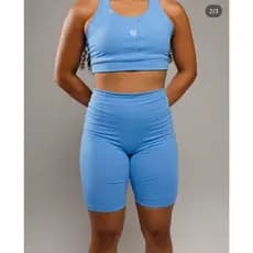 Conjunto Eva – Longo e Modelagem Premium