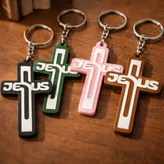 Kit Chaveiros Cruz com Jesus Cristão Lembrança Religiosa para Igreja Brinde Fé Chaveiro Combo