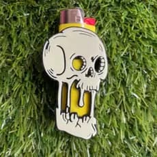 Estojo para isqueiro Bic Caveira Derretida