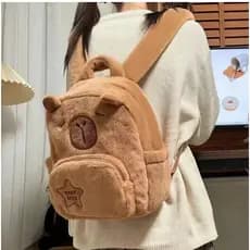 Mochila De Capivara Com Formato De Pelúcia Fofa E Macia Kawaii, LAURA PRESENTE