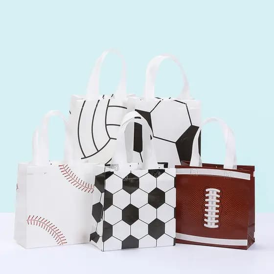 Bola Tema Não Tecido Saco Bolsa Futebol Vôlei Rugby Beisebol Presente Festa De Aniversário Brinquedos Compras N9303