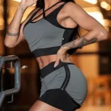 Conjunto Fitness Feminino Top e Short Duplo Cintura Alta Academia Treino Estiloso Confortável