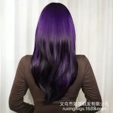 Cosplay roxo novo estilo peruca de férias feminino Qi franja médio longo cabelo cauda ligeiramente encaracolado arnês co