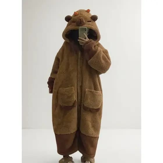 Pijama Feminino Capivara Coral Fleece Fofo Quentinho C Capuz