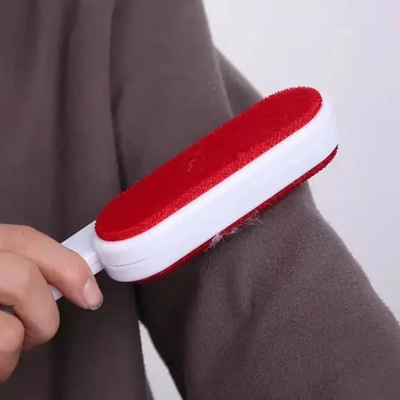 Escova Magica Tira Pelos Roupas Sofá Carpete Papa Bolinha Manual Com Cabo