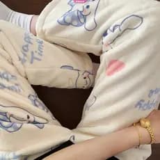 Pijama Feminino de Flanela Quente com Estampa de Desenho Animado Kawaii Cinnamoroll Hello Kitty Y2k, Calças de Pijama de