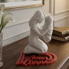 Estátua Escultura Decorativa Mãe Com Bebê Amor Eterno