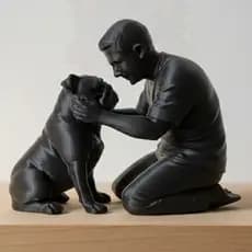 Homem e Cachorro Bulldog Homem e Cachorrinho Estátua Decorativa 10cm